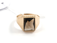 Pawnitems, Ring, 18K with stone Ø19½ 4,1 g, in auction: Pawn – Tuesday 11 August 2009