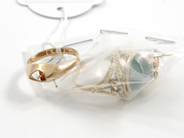 Pawnitems, Guldparti, 18K various trasiga pcs of jewellery, in auction: Pawn – Tuesday 11 August 2009