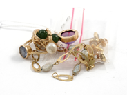 Pawnitems, Lot of gold, 18K defket, in auction: Pawn – Tuesday 11 August 2009