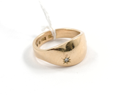 Pawnitems, Ring, 18K with diamond ca0,02ct, in auction: Pawn – Tuesday 11 August 2009