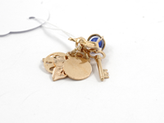Pawnitems, 7 Pendants, 18K 6,3g, in auction: Pawn – Tuesday 11 August 2009