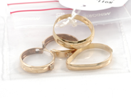 Pawnitems, Lot of gold, 18K imperfect 4,4g, in auction: Pawn – Tuesday 11 August 2009