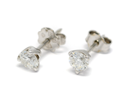 Jewellery, SINGLE-STONE EARRING 18K white gold, 2 brilliant-cut diamonds approx 0,72 ctw, in auction: Classic – Saturday 27 February 2010