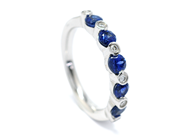 Jewellery, ETERNITYRING 18K white gold, with 5 sapphires 1,34 ctw, in auction: Classic – Saturday 27 February 2010