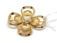 Pawnitems, Brooch, with pearls 18K 4,9g, in auction: Pawn – Tuesday 20 April 2010