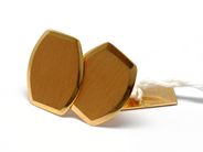 Pawnitems, Buttons, 18K one pair cufflinks, in auction: Pawn – Tuesday 16 November 2010