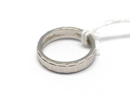 Pawnitems, Lot of platinum, engraved 4,7g, in auction: Pawn – Tuesday 16 November 2010