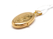 Pawnitems, Locket, 18K 4,5g, in auction: Pawn – Tuesday 16 November 2010