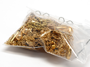 Pawnitems, Lot of gold, engraved/damaged 18K 62,8g, in auction: Pawn – Tuesday 16 November 2010