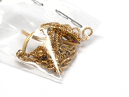 Pawnitems, Lot of gold, broken 18K 5,0g, in auction: Pawn – Tuesday 16 November 2010