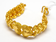 Pawnitems, Bracelet, damaged clasp 21K 18cm 45,8g, in auction: Pawn – Tuesday 16 November 2010