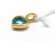Pawnitems, Pendant, heart with blue stone 18K 2,1g, in auction: Pawn – Tuesday 16 November 2010