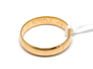 Pawnitems, Plain Ring, engraved 18K 6,0g, in auction: Pawn – Tuesday 16 November 2010