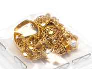 Pawnitems, Lot of gold, engraved/damaged 18K 23,2g, in auction: Pawn – Tuesday 16 November 2010