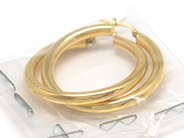 Pawnitems, Lot of gold, damaged 18K 5,3g, in auction: Pawn – Tuesday 16 November 2010