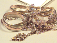 Pawnitems, 7 RINGS, 1 CHAIN with pendant, in auction: Pawn – Saturday 24 January 1998