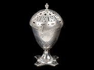 Silverware, LUKTDOSA, on stand, in auction: Classic – Saturday 26 March 2011