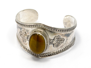 Pawnitems, Bangle, in silver with stone, in auction: Pawn – Tuesday 15 March 2011