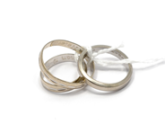 Pawnitems, Lot of gold, white gold 18K engraved defect 7,2g, in auction: Pawn – Tuesday 15 March 2011