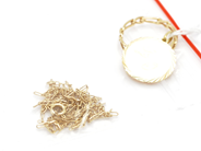 Pawnitems, Piece of gold, 18K engraving, in auction: Pawn – Tuesday 22 November 2011