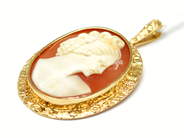 Pawnitems, Pendant, 18K with cameo 9,2g, in auction: Pawn – Tuesday 22 November 2011