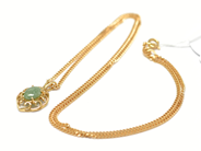 Pawnitems, Necklace, "curb" 50cm Charm with green stone 18K 7,1g, in auction: Pawn – Tuesday 22 November 2011