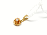 Pawnitems, Pendant, with diamond approx 0,03ct 18K 0,4g, in auction: Pawn – Tuesday 22 November 2011