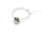 Pawnitems, Ring, white gold with diamond 1xca0,16ct Ø18 18K 2,9g, in auction: Pawn – Tuesday 22 November 2011