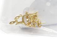 Pawnitems, Earrings, 1par with white stones 18K 1,5g, in auction: Pawn – Tuesday 22 November 2011