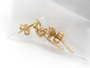 Pawnitems, Lot of Gold, with stones defect 18K 2,2g, in auction: Pawn – Tuesday 22 November 2011