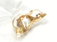 Pawnitems, Lot of Gold, with stones broken defect 18K 5,2g, in auction: Pawn – Tuesday 22 November 2011