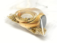 Pawnitems, Lot of Gold, with stones broken defect 18K 8,7g, in auction: Pawn – Tuesday 22 November 2011