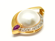 Jewellery - PENDANT, 18K gold with ruby - View 1