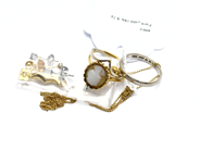Pawnitems, Lot of gold 18K 8,2g, in auction: Pawn – Tuesday 31 July 2012
