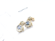 Pawnitems, Earrings 1 pair with blue stones o diamonds 32xca0,005ct a stopper missing 18K 2,2g, in auction: Pawn – Tuesday 31 July 2012