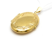 Pawnitems, Lot of gold 18K defect 5,4g, in auction: Pawn – Tuesday 31 July 2012