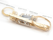 Pawnitems, Lot of gold with stone 18K defect 13,7g, in auction: Pawn – Tuesday 31 July 2012