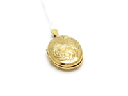 Pawnitems, Pendant, locket 18K 3,6g, in auction: Pawn – Tuesday 31 July 2012