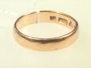 Pawnitems, 1 RING, slät, in auction: Pawn – Saturday 6 March 1999