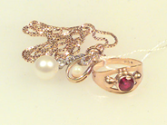 Pawnitems, 1 PENDANT, with genuine stones approx 0,30ct, in auction: Pawn – Saturday 6 March 1999