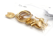 Pawnitems, Lot of gold 18K 8,3g, defect, in auction: Pawn – Thursday 10 January 2013