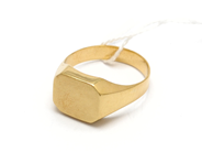 Pawnitems, Ring 18K 3,7g, defect, in auction: Pawn – Thursday 10 January 2013