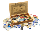 Watch parts, HÄNGETIKETTER, Various märken, in auction: Lilla Watches – Thursday 31 January 2013