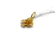 Jewellery, Pendant flower 18K 0,6g, in auction: Pawn – Tuesday 5 November 2013