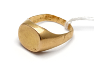 Lot, Ring 18K damaged 4g, in auction: Pawn – Tuesday 5 November 2013