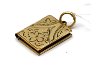 Jewellery, Locket 10K 4,2g, in auction: Pawn – Tuesday 5 November 2013