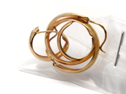 Lot, Earrings two pair 18K damaged 2,4g, in auction: Pawn – Tuesday 5 November 2013