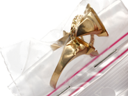 Lot, Lot of gold, defect odd 18K 4,4g, in auction: Pawn – Tuesday 5 November 2013