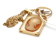 Lot, Lot of gold, defect with stone 18K 14,9g, in auction: Pawn – Tuesday 5 November 2013