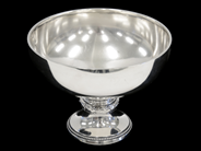 Lot, Bowl on stand in silver 10,5cm (small dented edges) 150,0g, in auction: Pawn – Tuesday 5 November 2013